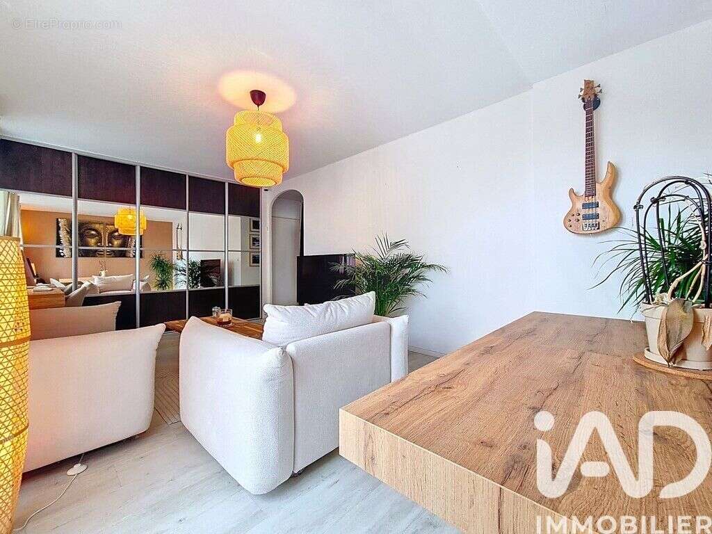 Photo 8 - Appartement à OZOIR-LA-FERRIERE