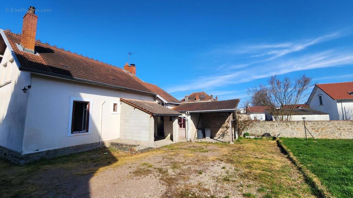 Photo 1 - Maison à MONTCEAU-LES-MINES