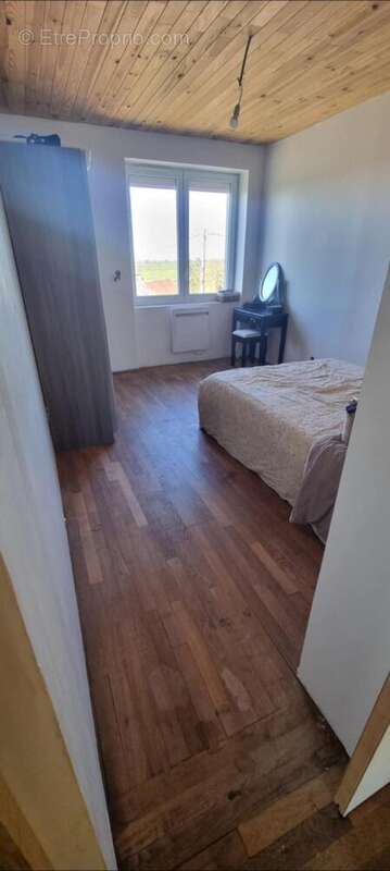 Photo 3 - Maison à CHAMBONCHARD