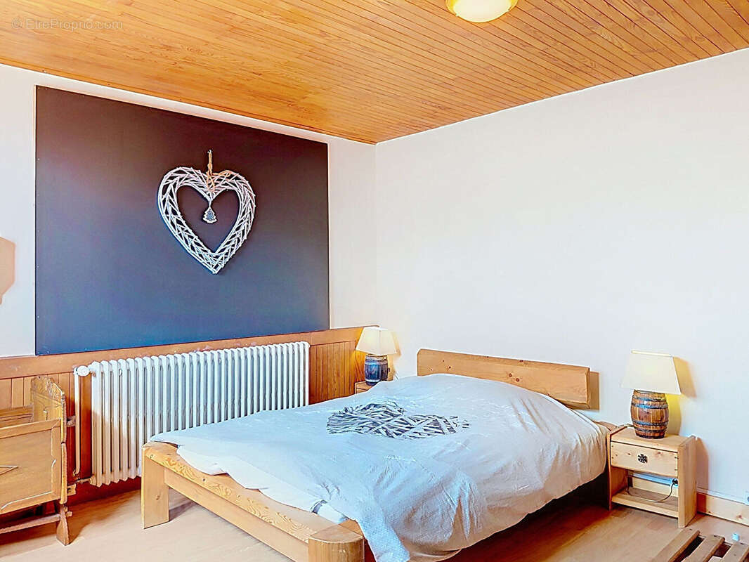 Chalet de 320 m² avec 3 gîtes indépendants - photo 4