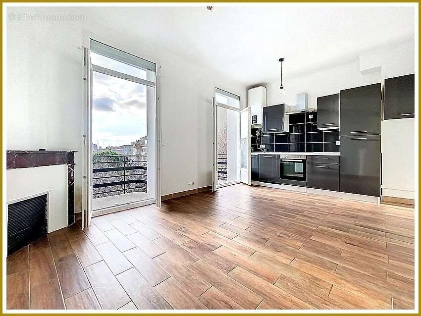 Appartement à TOULON