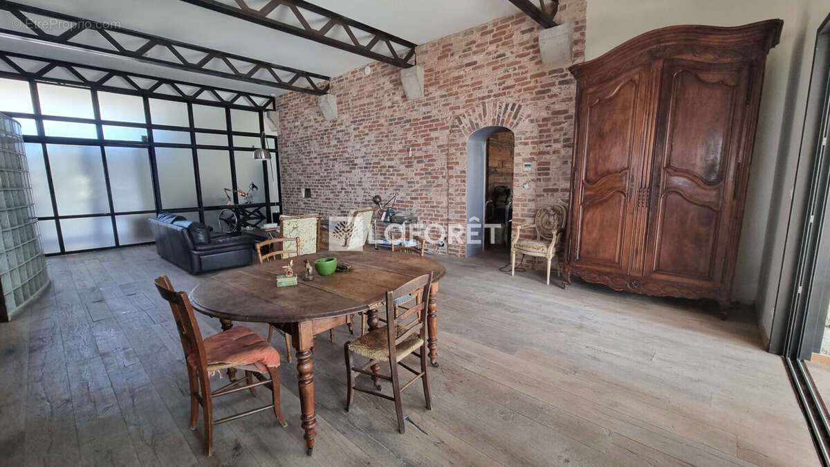 Maison LOFT INDUSTRIEL de 328 m² sur une parcelle de 2100 m² - Vente en Viager - photo 3