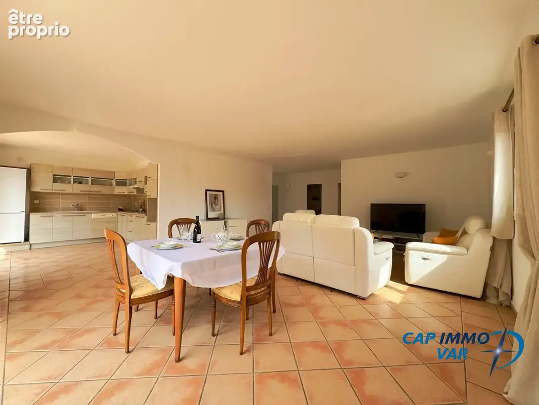 Maison 6 pièces 153 m² à vendre à Bandol (83150) - photo 7
