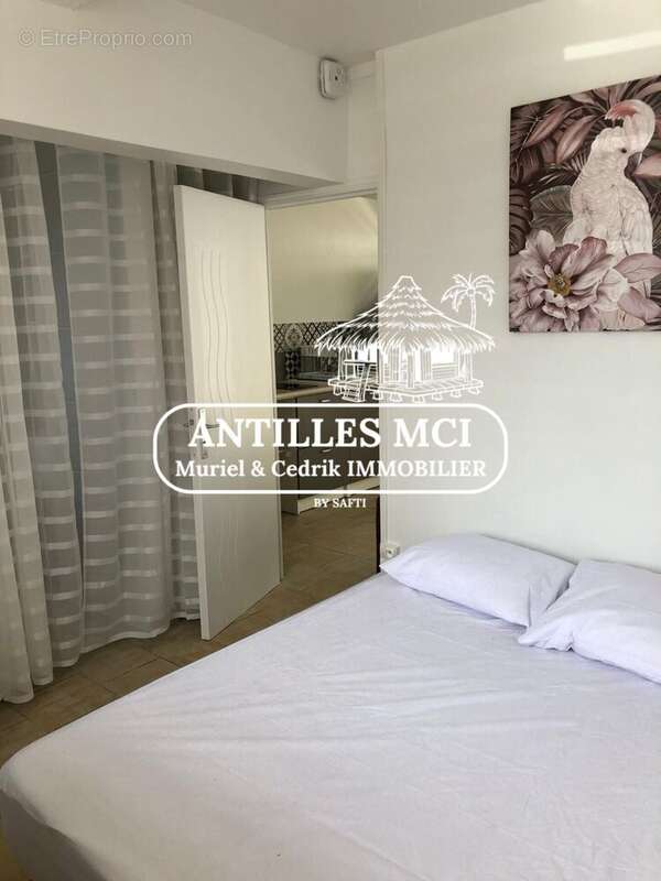 Appartement 251 m² à Sainte-Anne  - photo 7