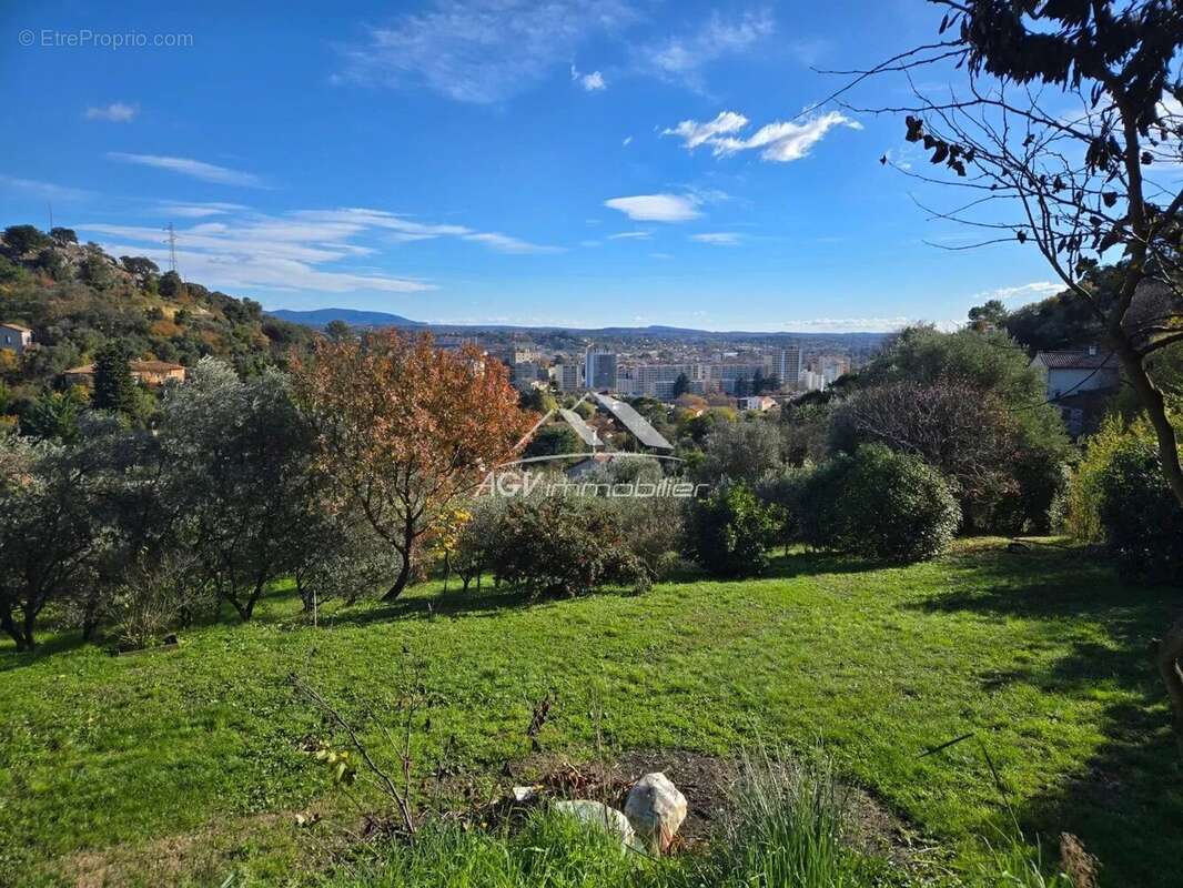 Terrain à ALES