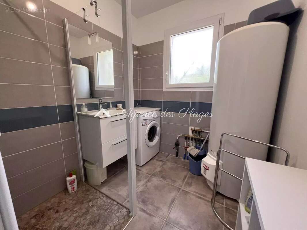 Maison à MESCHERS-SUR-GIRONDE