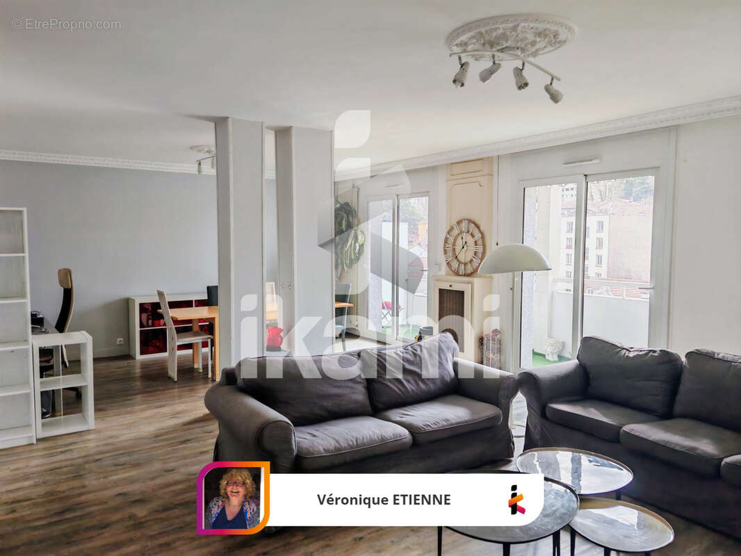 Appartement à SAINT-ETIENNE