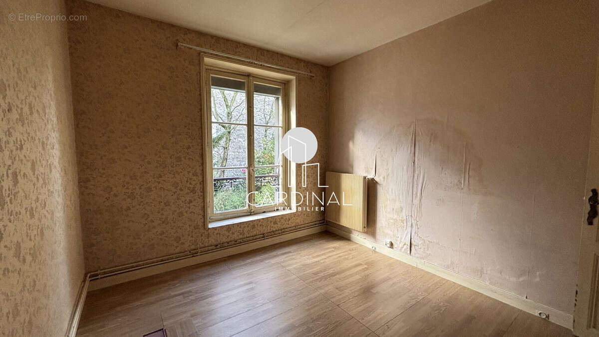 Appartement à MONTROUGE
