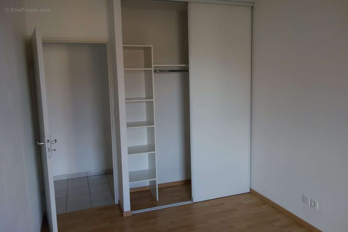 Appartement à CASTELGINEST