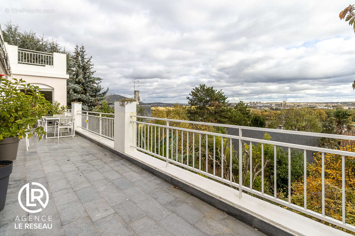 Maison à ATHIS-MONS