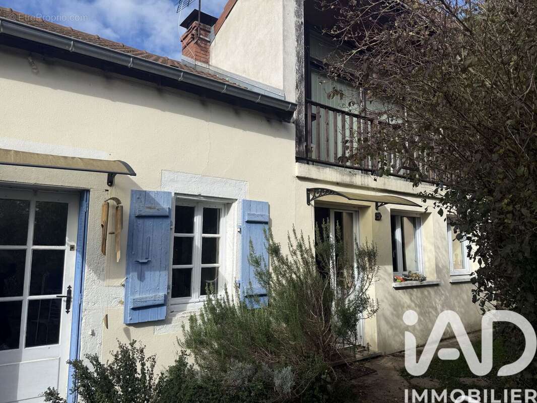 Photo 2 - Maison à GILLY-SUR-LOIRE