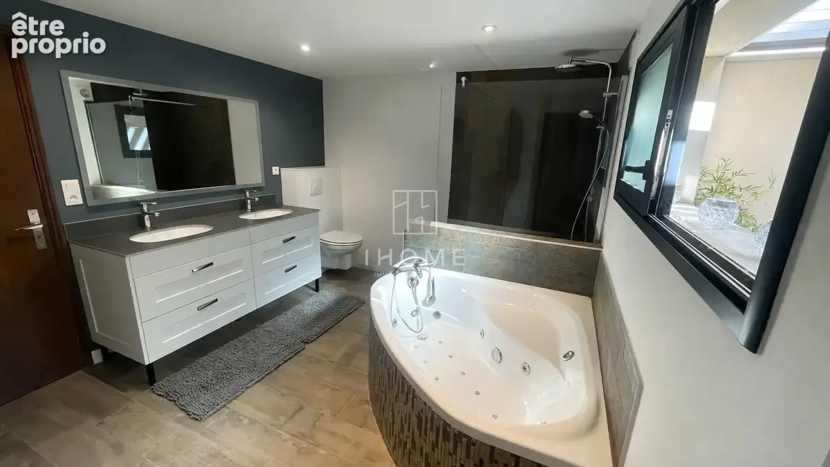 Loft centre Angers 300 m2 - photo 9