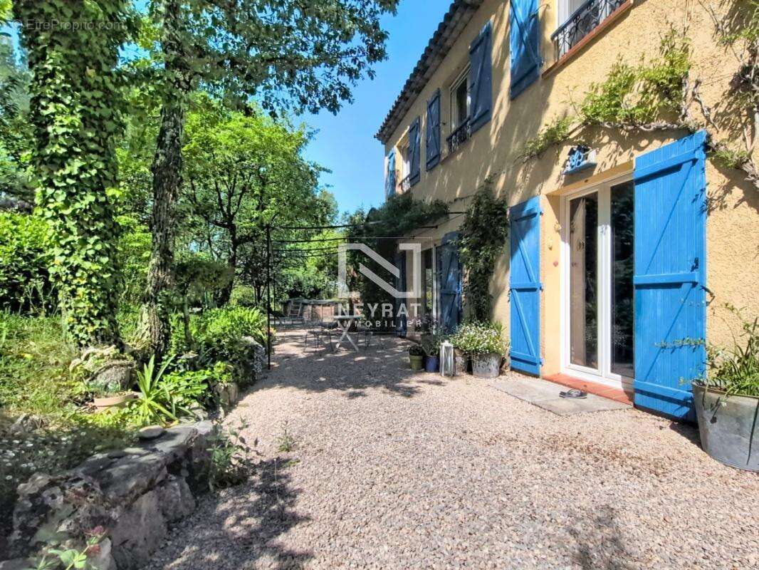 Maison à FAYENCE