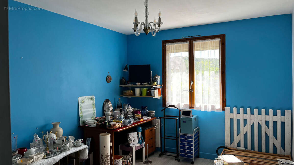 Maison à JUSSY
