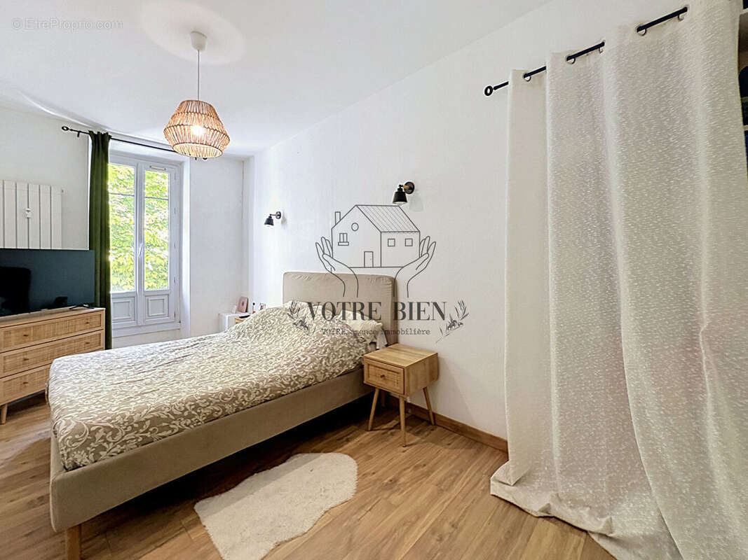 Appartement Manosque 4 pièce(s) 112.15 m2 - photo 4