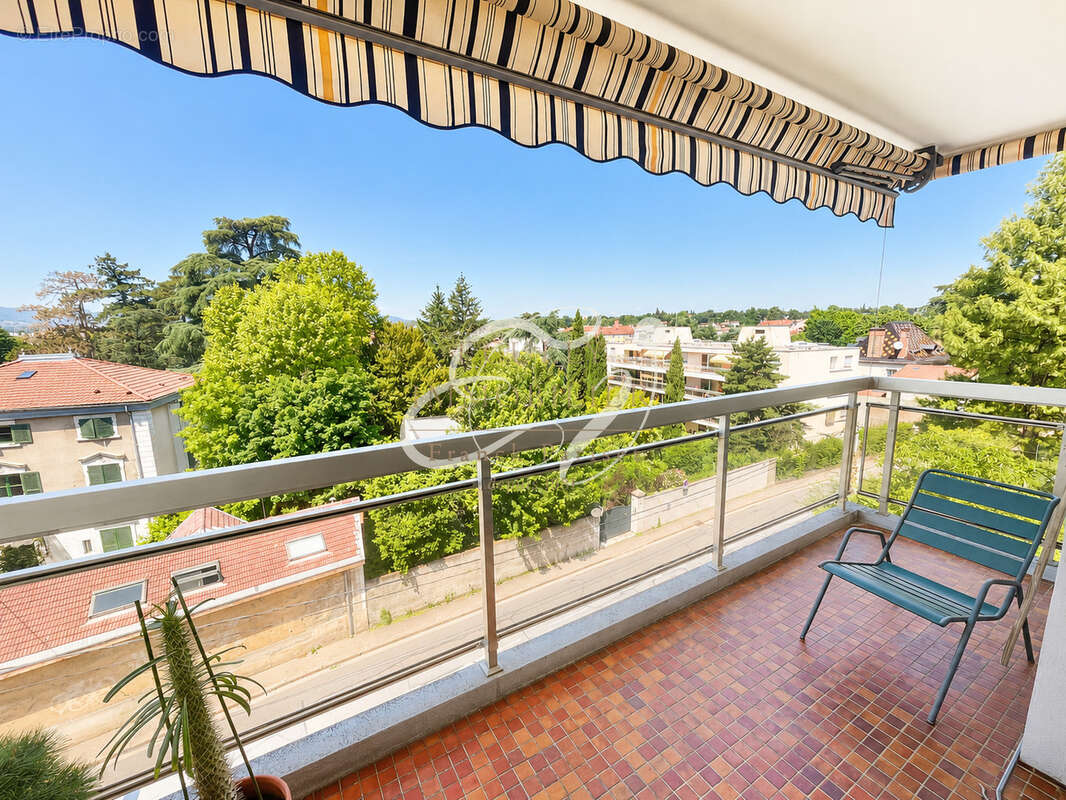Appartement à TASSIN-LA-DEMI-LUNE