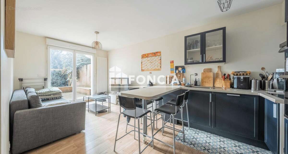 Appartement à BEGLES