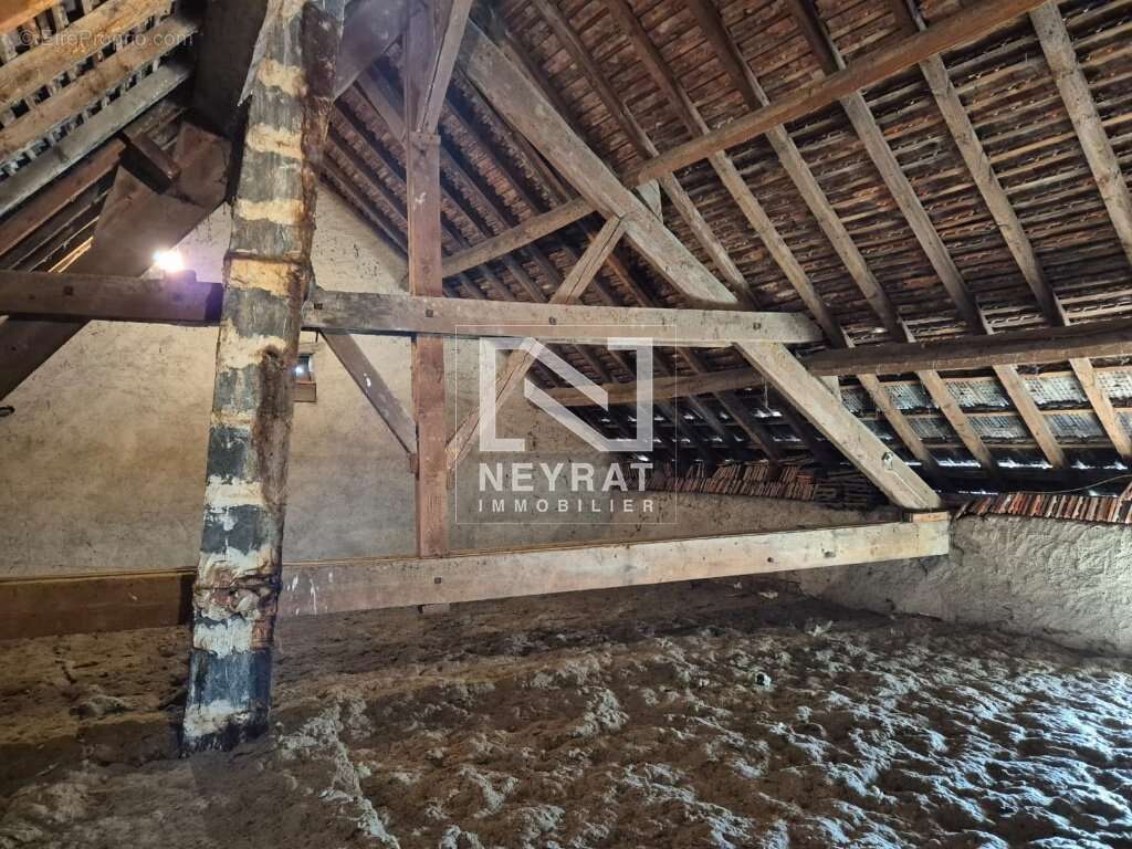 Maison à SAINT-LEGER-SUR-DHEUNE