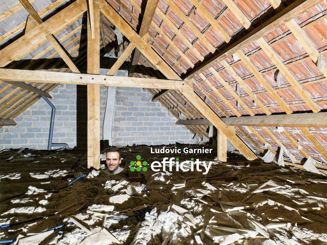 Maison à SAINT-HILAIRE-DU-HARCOUET