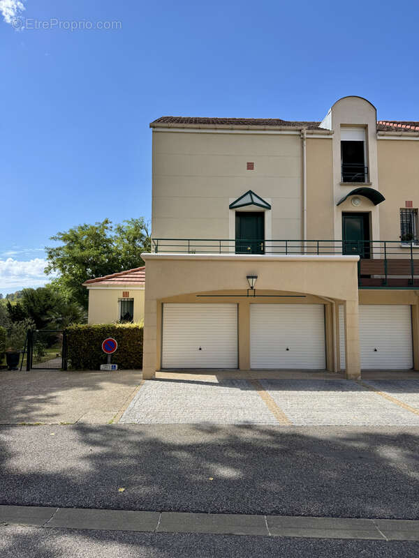 Appartement à MEULAN