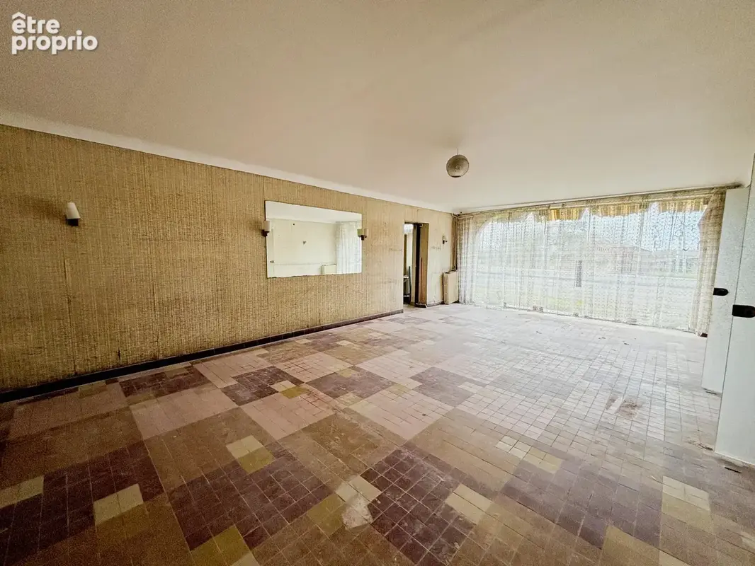 Ancien hôtel-restaurant à fort potentiel au cœur de la France - photo 5