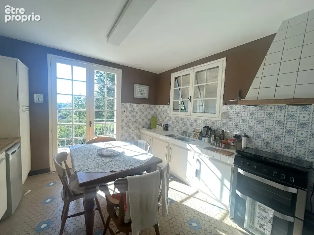 Maison de ville au calme, 4 chambres, garage, terrain 1201m2 - photo 3