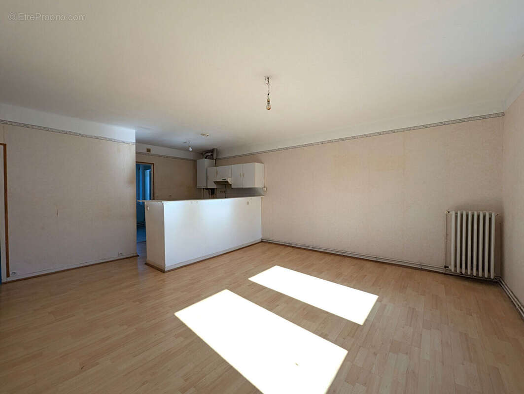 Appartement à DOL-DE-BRETAGNE