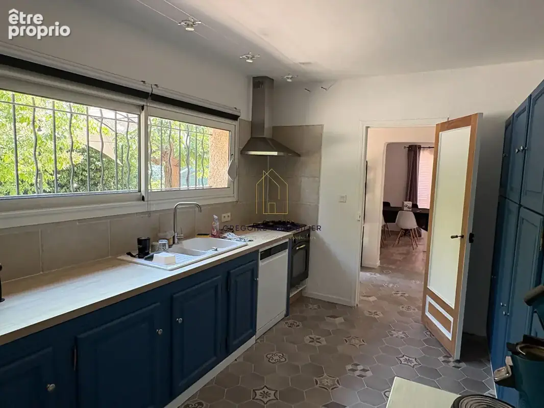 Maison T4 de 115 m² avec véranda, terrain de 665 m² et studio indépendant à terminer. Quartier recherché de Pertuis ! - photo 7
