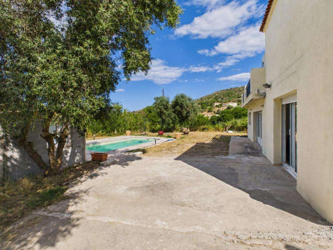 A vendre villa f5 et f3 avec piscine - castagnola - alata - photo 3