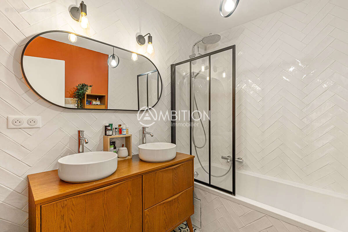 Appartement à LE CANNET