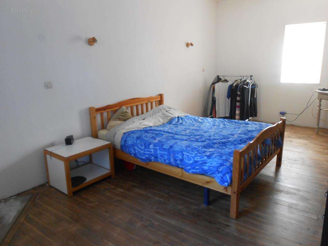 SOUS OFFRE ACCEPTEE - Maison avec Poêle de Masse Tulikivi, 2/4 chambres, jardin, caves - photo 8