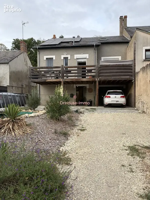 Maison 6 pièces 106 m² à vendre à Le Pont-Chretien-Chabenet (36800) - photo 9