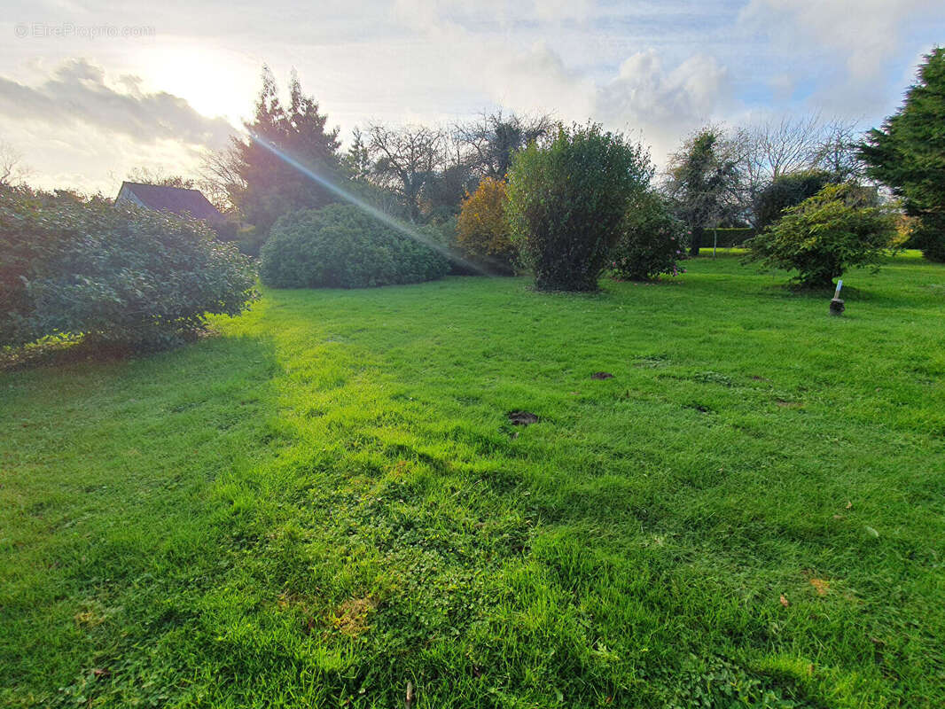 Terrain à FOUESNANT