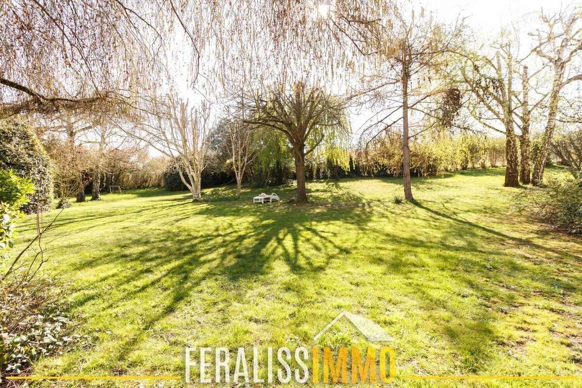 Maison à COURDIMANCHE