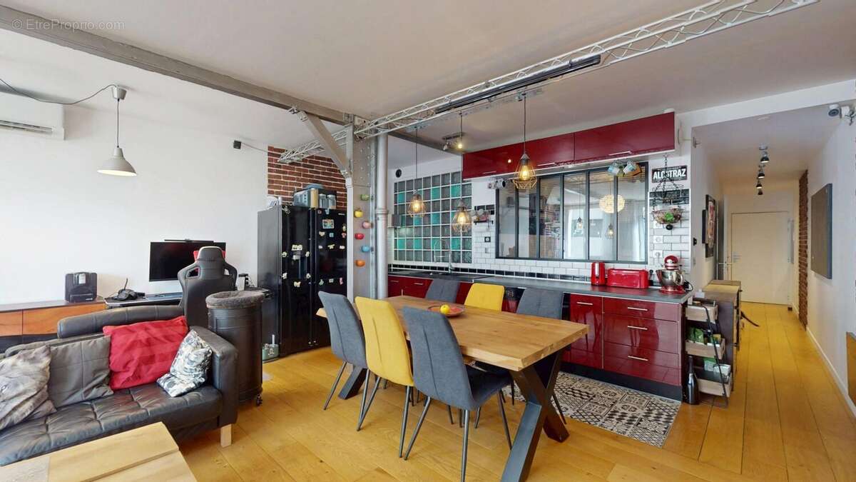 Appartement à PARIS-11E