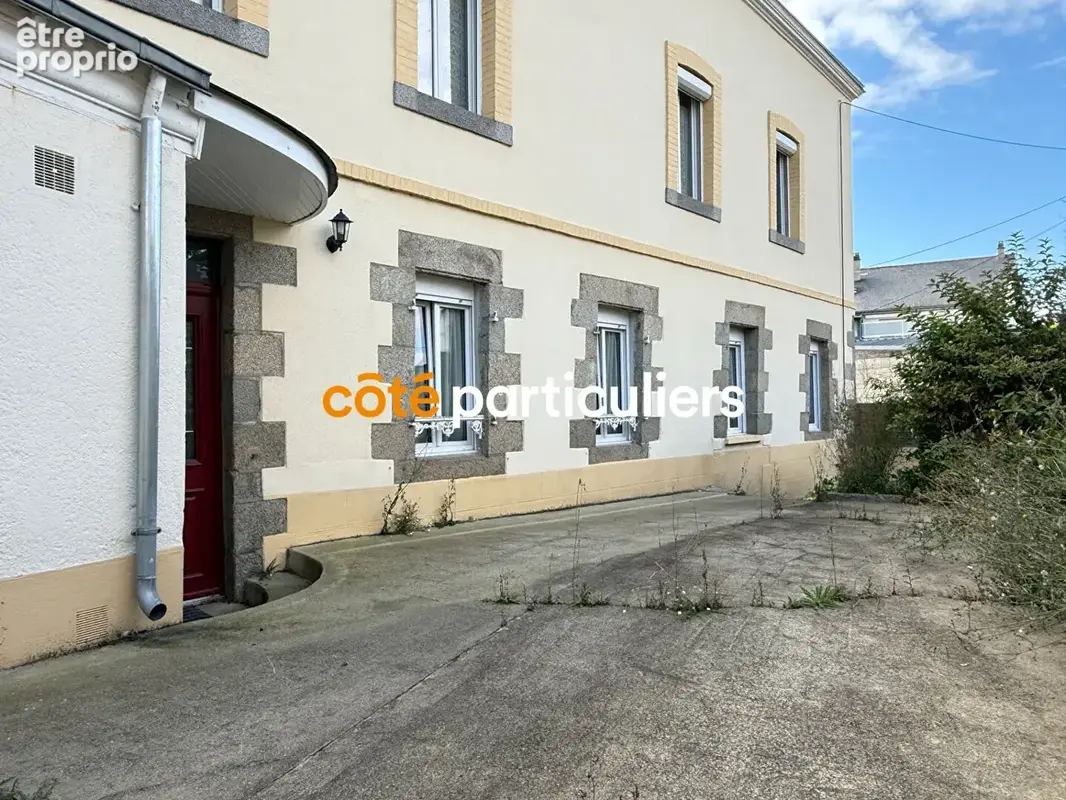 A VENDRE - MAYENNE - Maison d'environ 155 m2 - photo 8