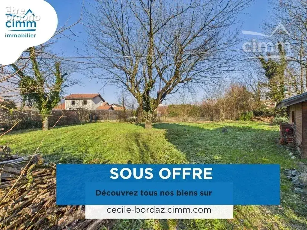 Terrain à VARCES-ALLIERES-ET-RISSET