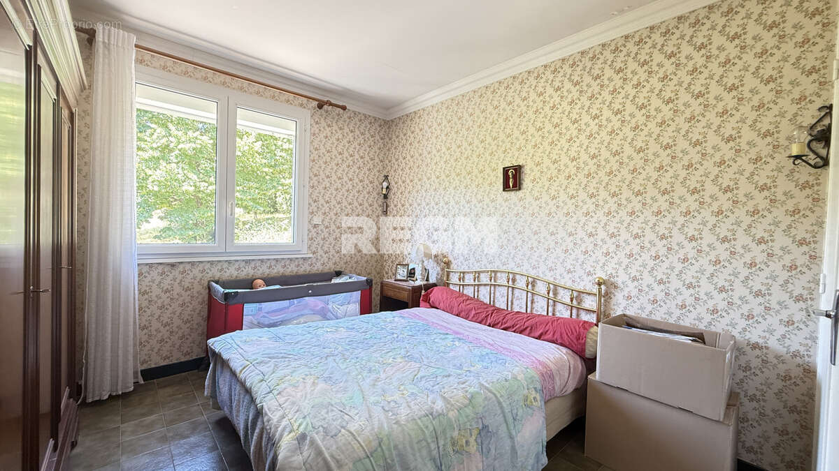 Maison 105 M2 avec mazets sur parcelle de 6000 M2 - photo 20
