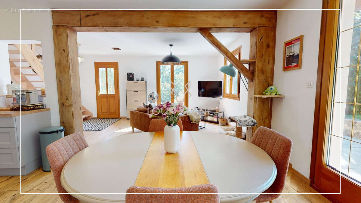 Maison à AUTECHAUX-ROIDE