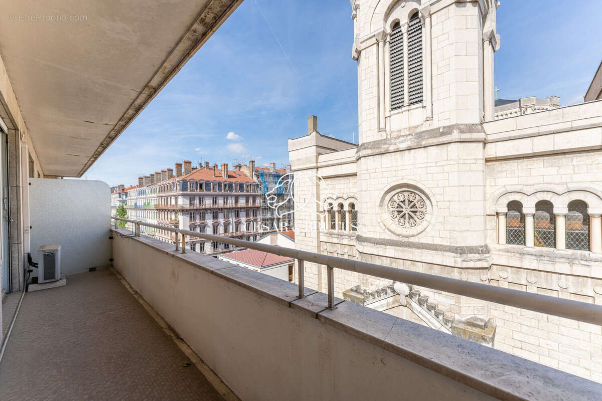 Appartement à LYON-3E