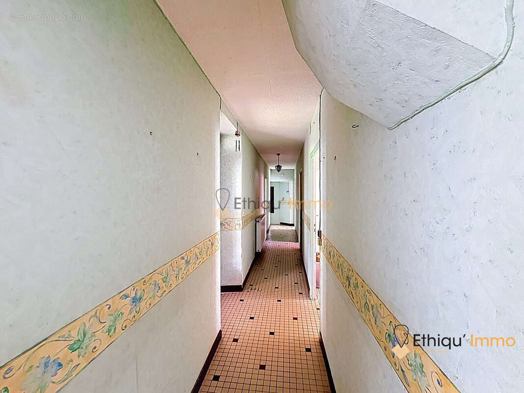 Maison 135 m² à Morancourt  - photo 3