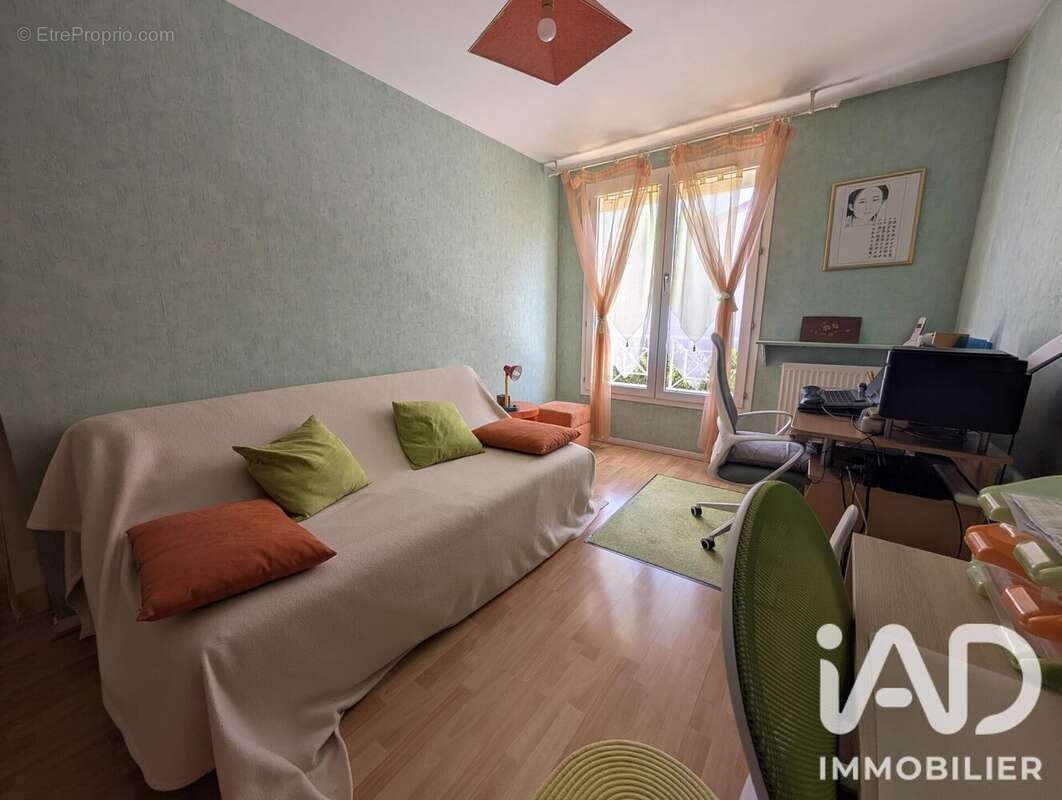 Photo 9 - Maison à VIGNEUX-SUR-SEINE