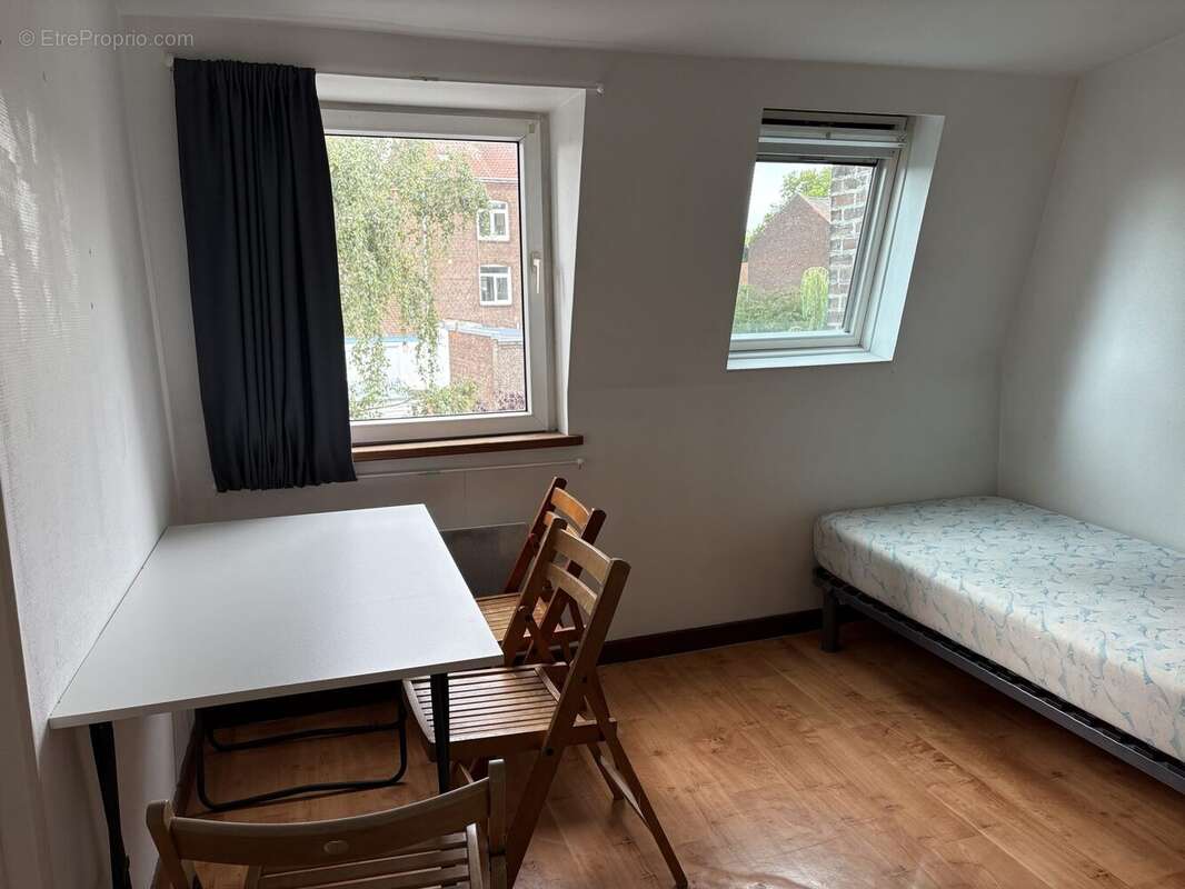 2 eme coté cour - Appartement à LILLE