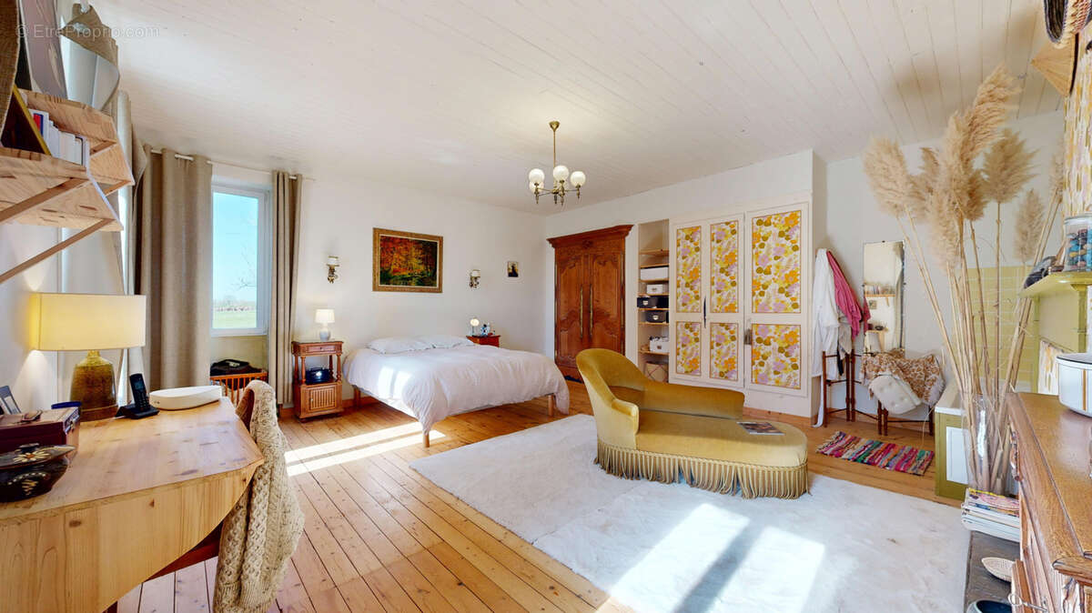 Maison à SAINT-DENIS-LE-GAST