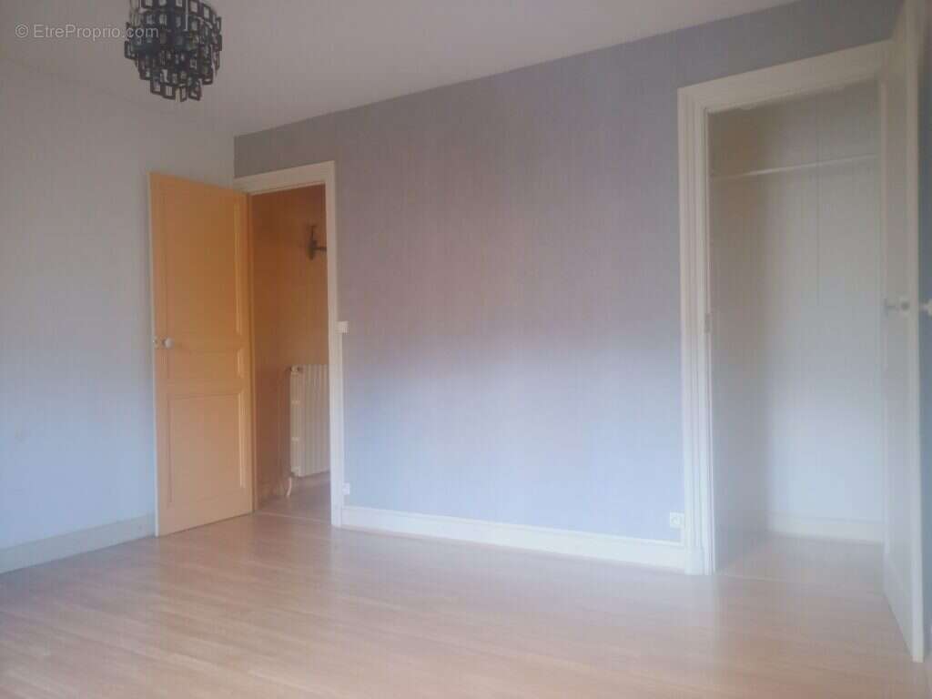 Maison à LACABAREDE