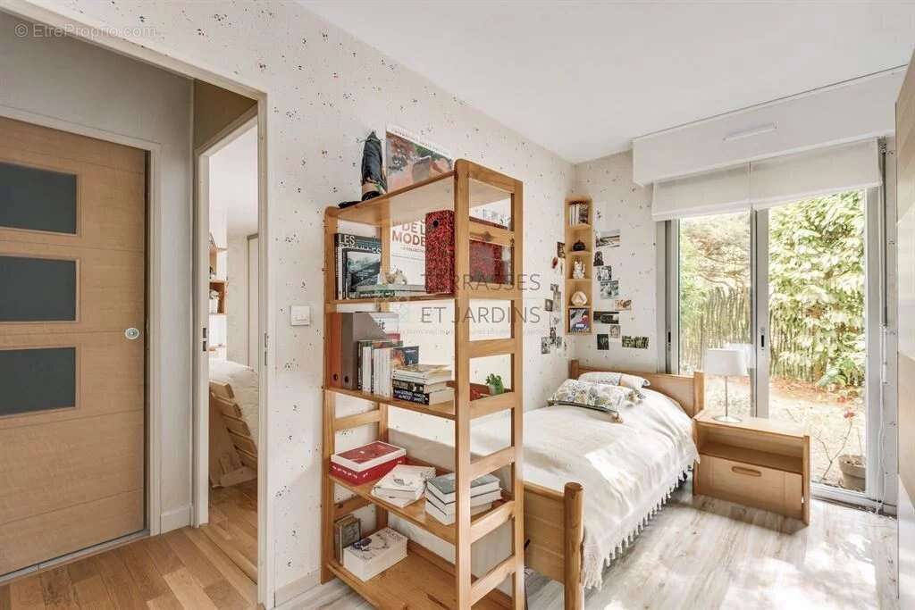Appartement à MAISONS-ALFORT