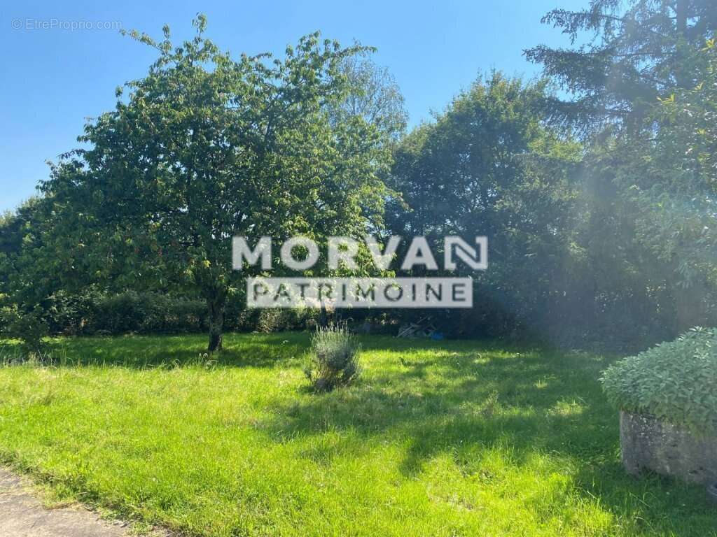 Maison à SAINT-FRANCHY