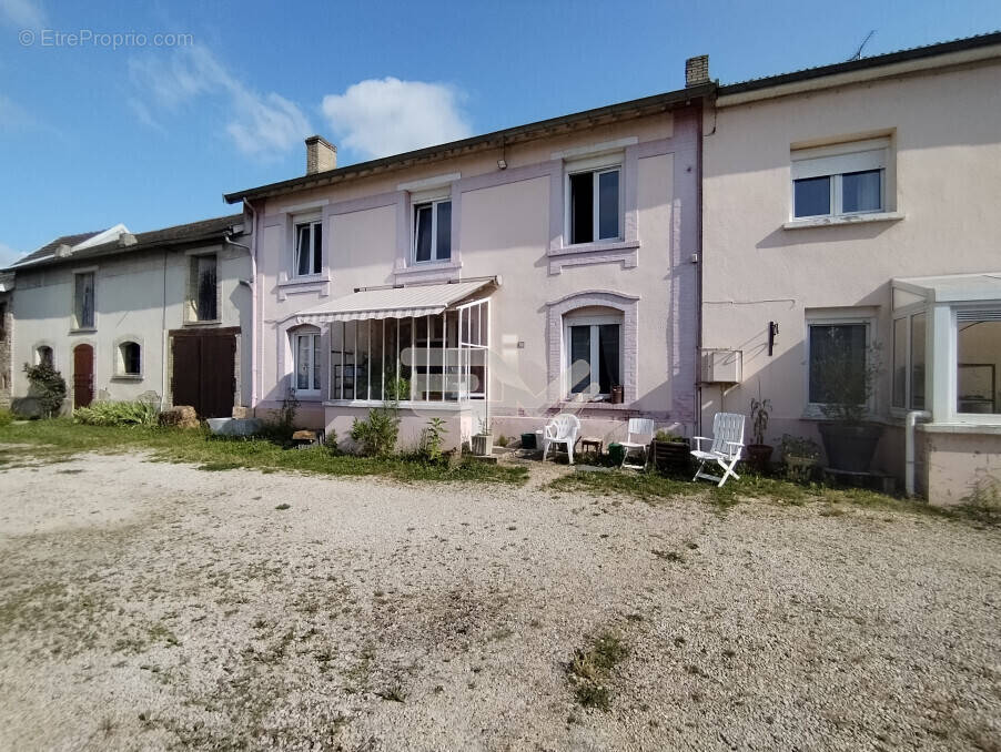 Maison à JONCHERY-SUR-VESLE