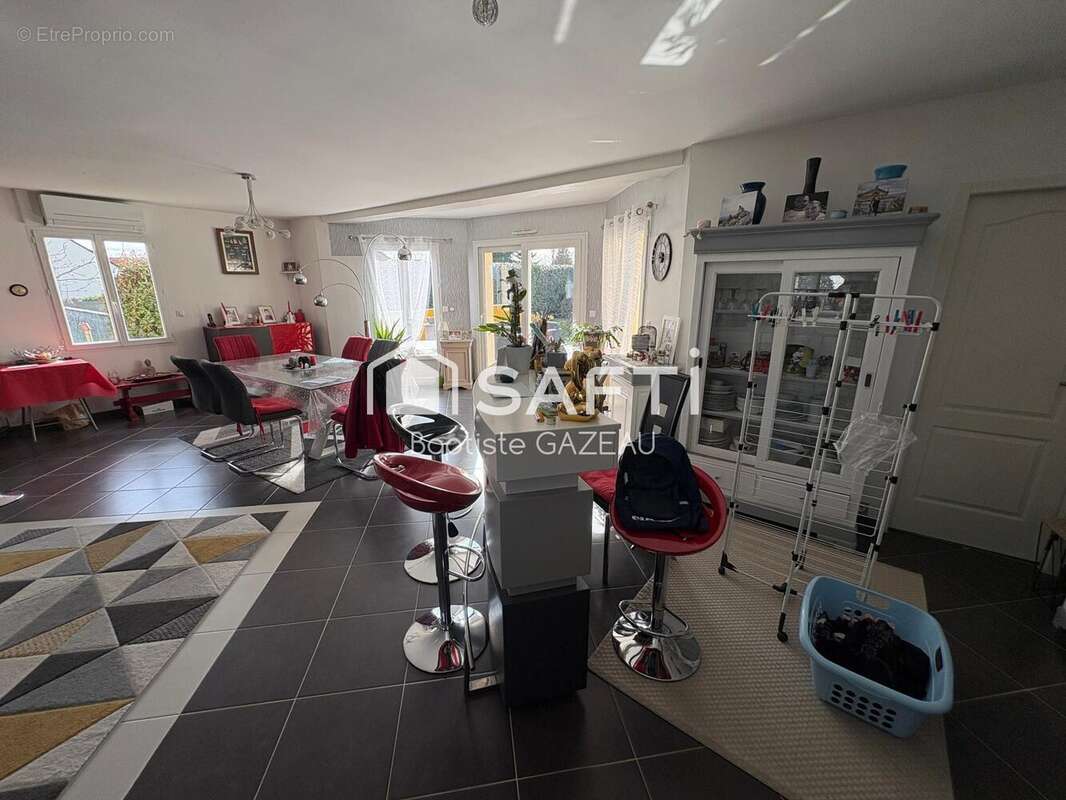 Photo 4 - Maison à SAINT-MARTIN-D'AUXIGNY