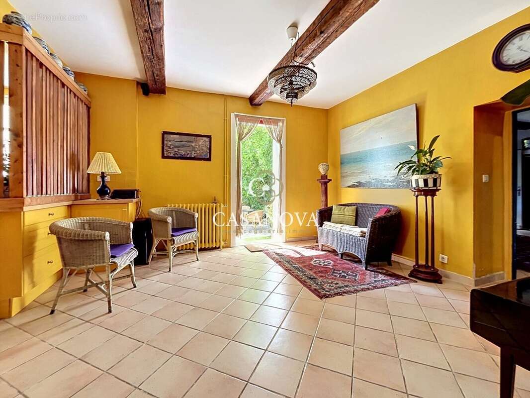 Maison à PEZENAS